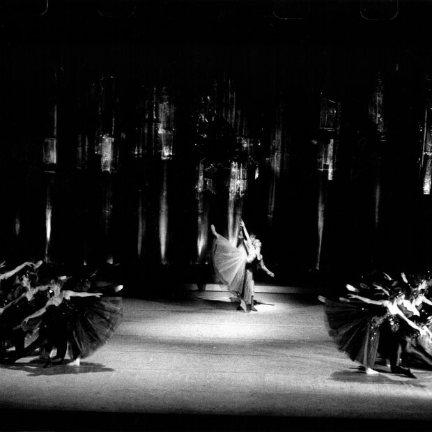 Szenenfoto von Eduard Straub zu „Die steinerne Blume“